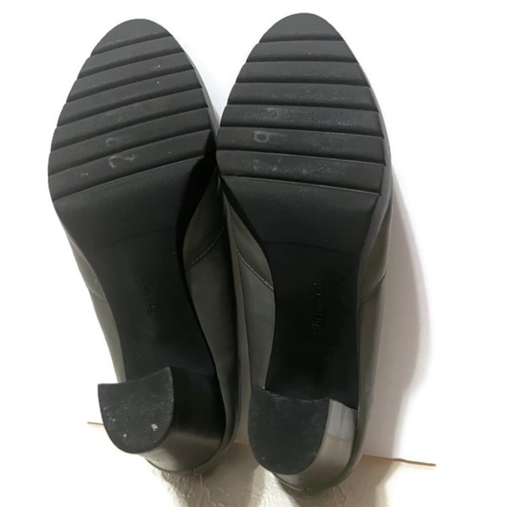 Bella Vita Heels sz 6.5 - Picture 7 of 7